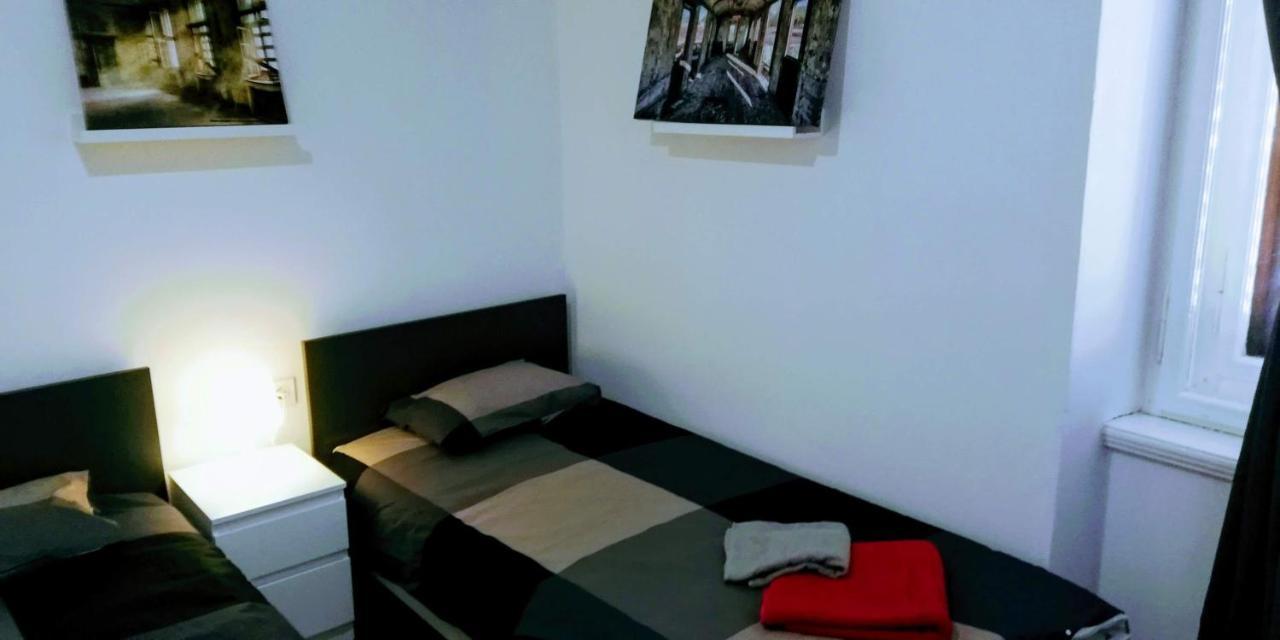 Center Park And Apartment